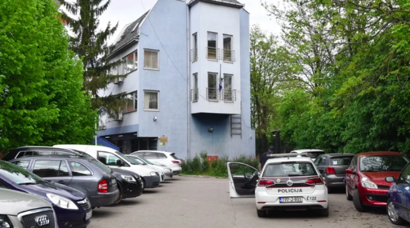 Policija pretresa prostorije Federalne uprave civilne zaštite