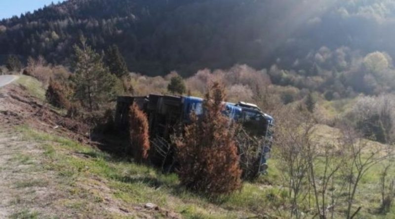 Kupres: Kamion sletio s kolnika kod tunela "Kupreška vrata"