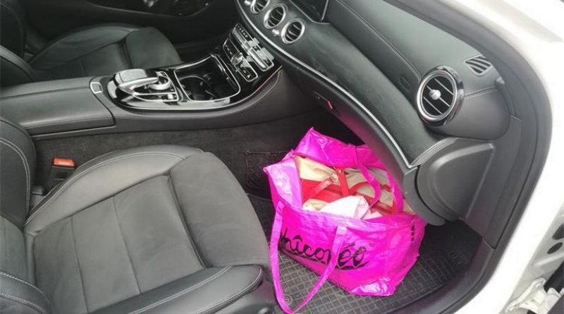 Dama iz Tomislavgrada krenula u smjeru Ciste Provo, policajci joj pregledali ljubičastu torbu i ostali u nevjerici