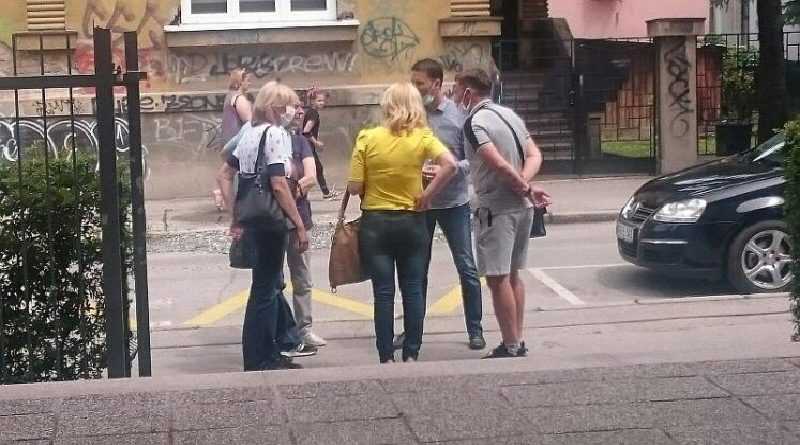Prestanite s kršenjem izborne šutnje – recite istinu o mogućem zatvaranju granica!