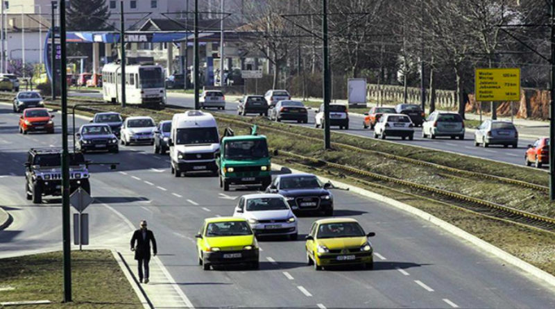 Na bh. cestama Ferrari skuplji od 600.000 KM, ali i 61.114 Golfova 2