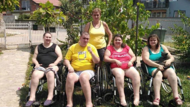 Dragana je rodila četvero djece, sva završila u invalidskim kolicima