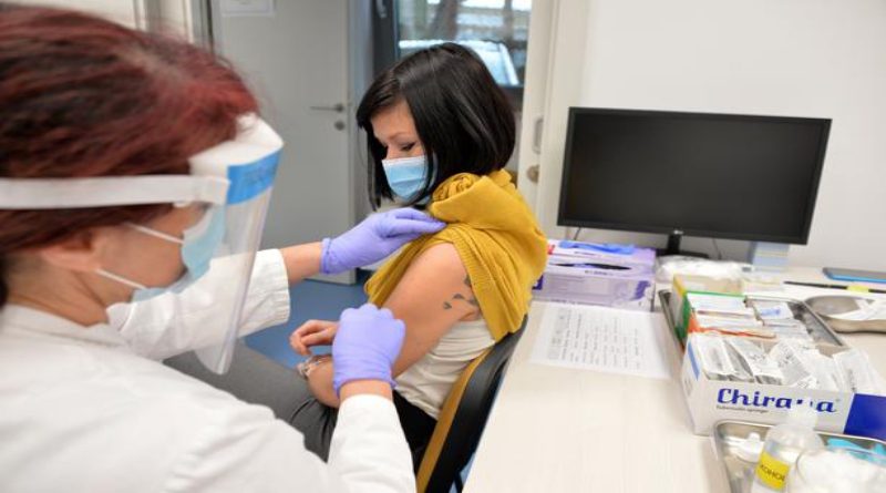 U NAŠU ŽUPANIJU STIŽE CJEPIVO PROTIV KORONE: Plan je cijepiti 18.430 osoba u HBŽ