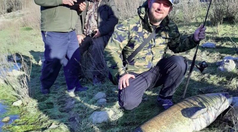 Ilija Skočibušić u Buškom jezeru upecao soma kapitalca od 40 kg