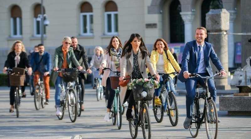 Gradonačelnik Banje Luke i zaposlenici Gradske uprave na posao došli biciklima