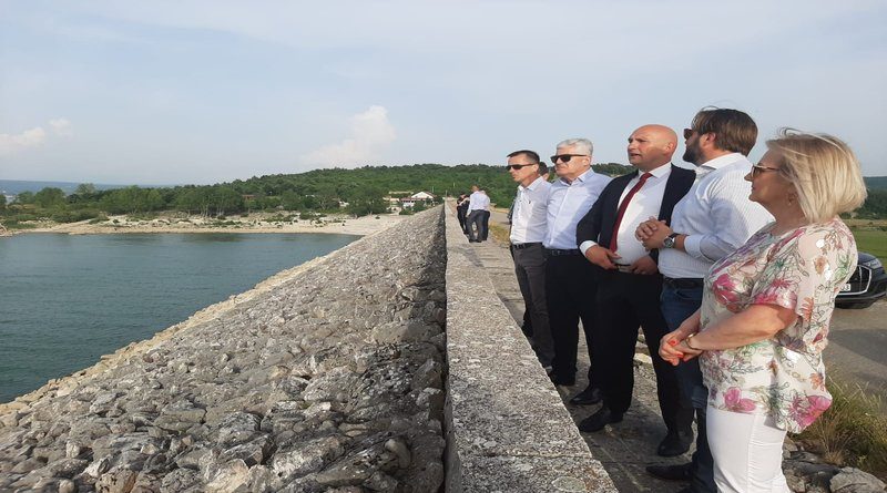 Čović, Krišto i ministar gospodarstva i održivog razvoja RH Ćorić u zajedničkoj dvodnevnoj posjeti Livnu