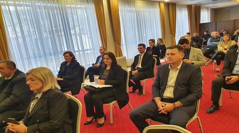 LIVNO: Prezentacija Projekta razvoja ruralnih poduzeća i poljoprivrede u Klasteru 5