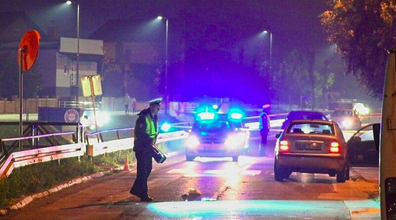 Dječak poginuo, roditelji teško ozlijeđeni, oba vozača pobjegla
