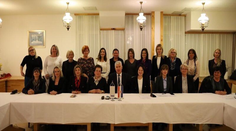 KUPRES: Dragan Čović poseban gost na sjednici Zajednice žena HDZ-a BiH