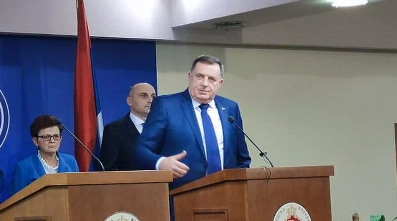 Dodik: Do kraja godine ćemo pripremiti entitetske zakone o obrani i pravosuđu