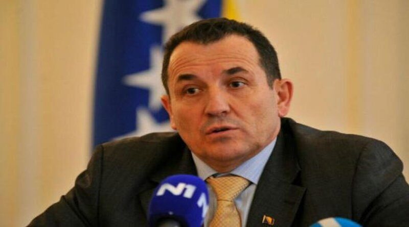 Cikotić bez dozvole ima uvid u podatke pod oznakom “tajno” i “vrlo tajno”