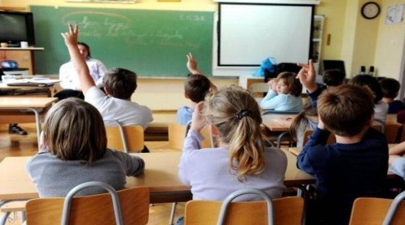 FBiH za godinu "izgubila" 159 odjela i 3.800 učenika