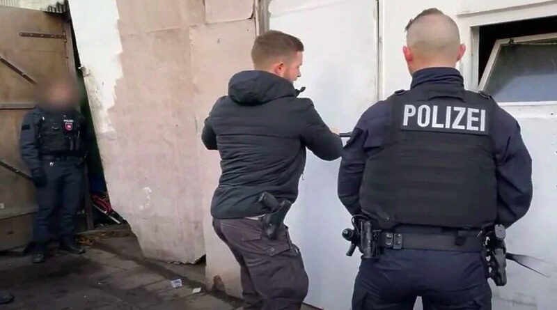 Velika policijska akcija u Njemačkoj: Trojka iz BiH upletena u krađu vozila vrijednih 1,5 milion eura