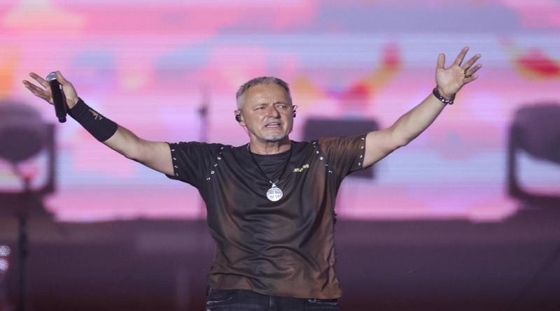 EKSKLUZIVNO VIDEO: Thompson zapjevao iz srca na svadbi svog kumčeta