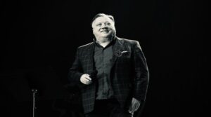 Preminuo legendarni pjevač Halid Bešlić u 72. godini života