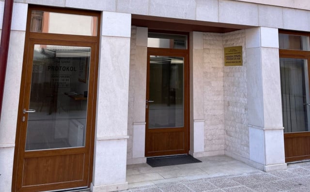 Porezna uprava FBiH prodaje zaplijenjenu imovinu dužnika u Livnu, Tomislavgradu, Posušju i Kupresu