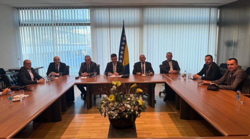 Pet hrvatskih stranaka najavljuje zajednički politički blok u BiH
