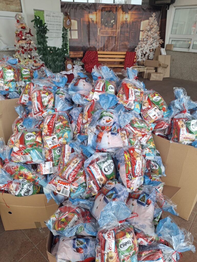 Večeras darivanje djece i otvaranje klizališta u Tomislavgradu