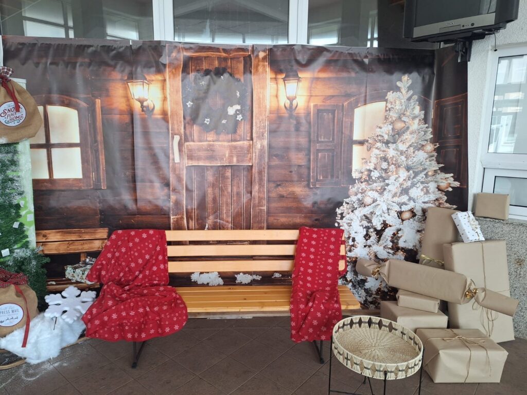 Večeras darivanje djece i otvaranje klizališta u Tomislavgradu