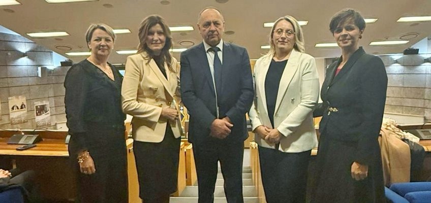 Liječnicima dodijeljena zvanja primarijus za dugogodišnji uspješan rad i iznimne rezultate u zdravstvu