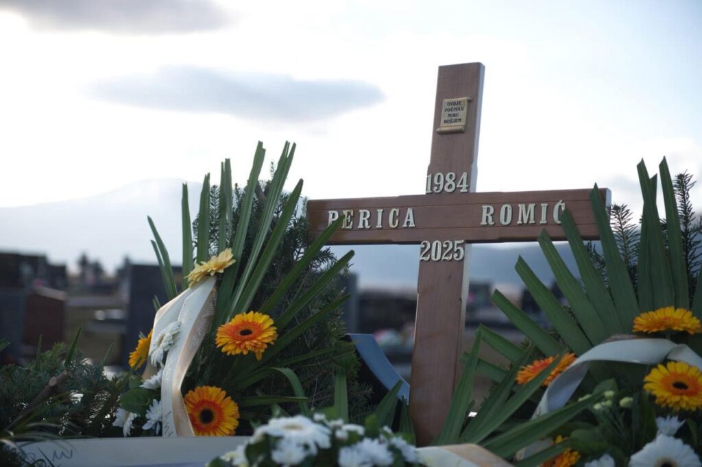 Sahranjen Perica Romić, čovjek koji je živio za ideale