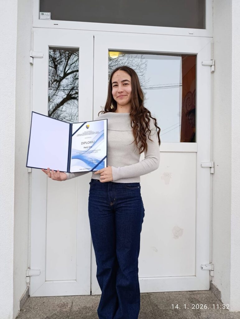 Nagrađeni najbolji učenici u FBiH: Priznanje i učenici OŠ fra Lovro Karaula Livno