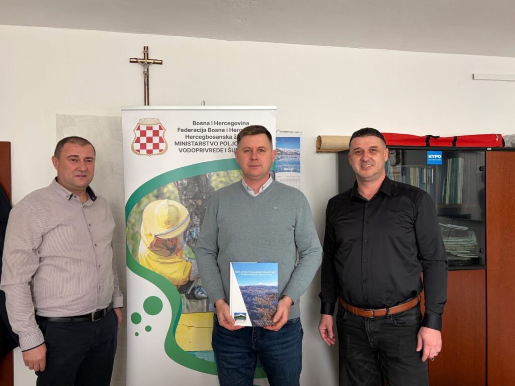 Predsjednik Vlade dr. sc. Ivan Vukadin održao sastanak s predstavnicima Hrvatskog šumarskog društva u FBiH