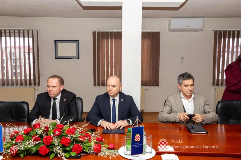 Ministar demografije i useljeništva Republike Hrvatske Ivan Šipić danas boravio u službenom posjetu Hercegbosanskoj županiji