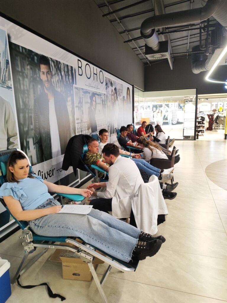 U Tomislavgradu održana akcija dobrovoljnog darivanja krvi: 45 osoba darovalo krv