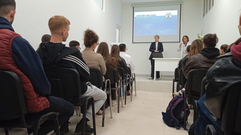 Održano stručno predavanje na temu Voda i rod – Gdje voda teče, raste jednakost