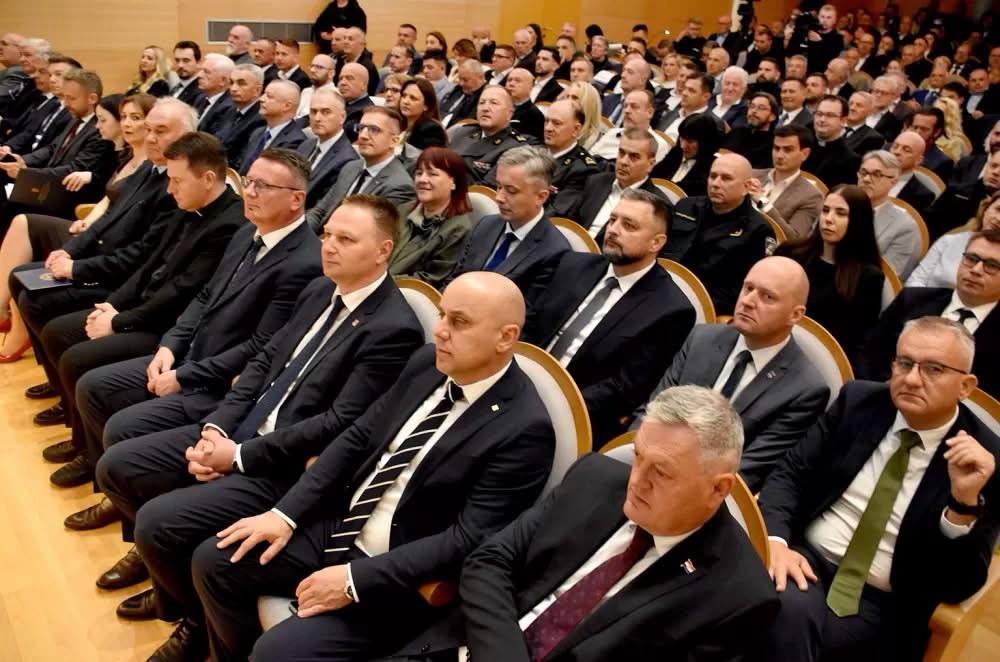 Predsjednik Vlade Hercegbosanske županije dr.sc.Ivan Vukadin na obilježavanju Dana Požeško-slavonske županije