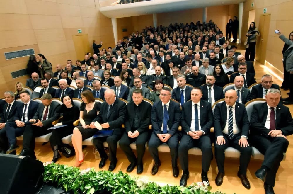 Predsjednik Vlade Hercegbosanske županije dr.sc.Ivan Vukadin na obilježavanju Dana Požeško-slavonske županije