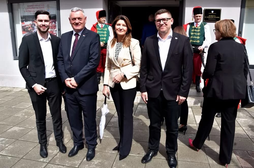 Predsjednik Vlade Hercegbosanske županije dr.sc.Ivan Vukadin na obilježavanju Dana Požeško-slavonske županije
