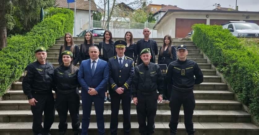Svečana prisega mlađih inspektora u Ministarstvu unutarnjih poslova HBŽ-a