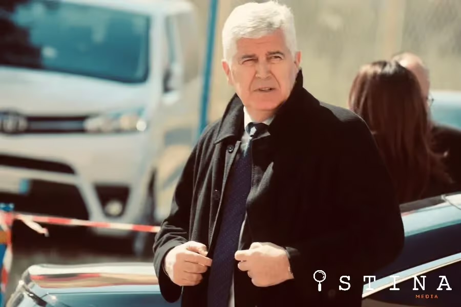 Profesor prijavio Dragana Čovića tužiteljstvu, tvrdi da kod njega nikada nije položio ispit za magisterij